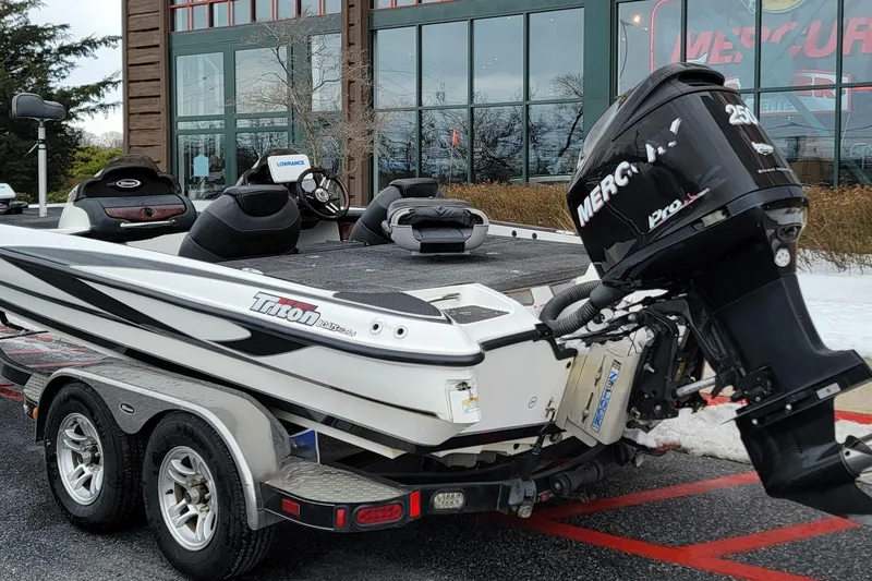 Slide: The Image of 2010 Triton 20XS DC boat with Mercury 250 Pro XS engine on trailer. - 8
