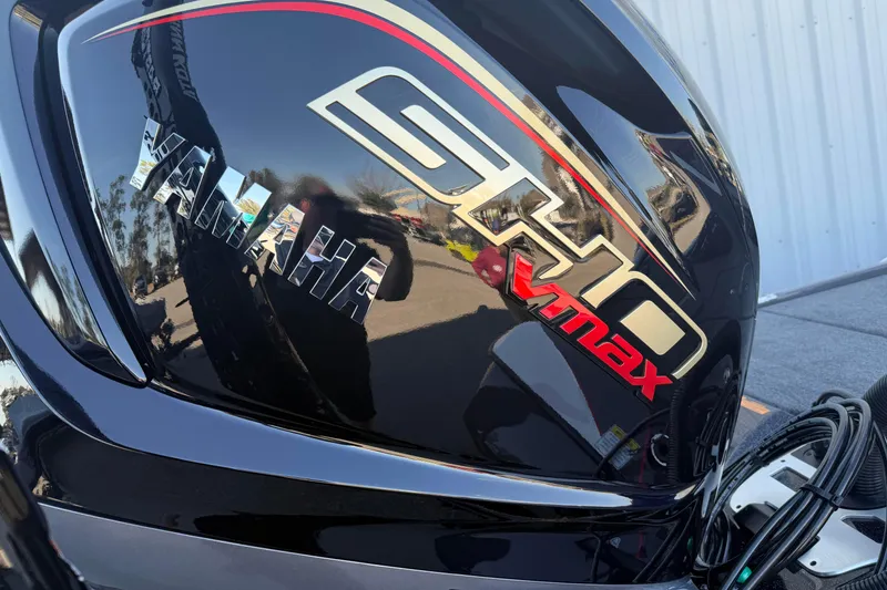 Slide: The Image of Close-up of Yamaha VMAX SHO engine on 2026 Skeeter FXR20 boat. - 16