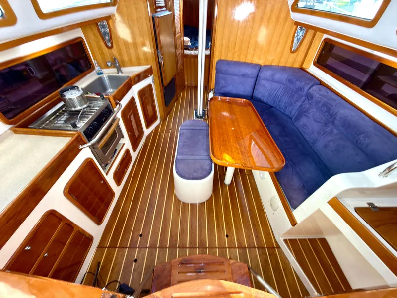 Slide: The Image of Custom Fast Yachts 42 2002 - 27