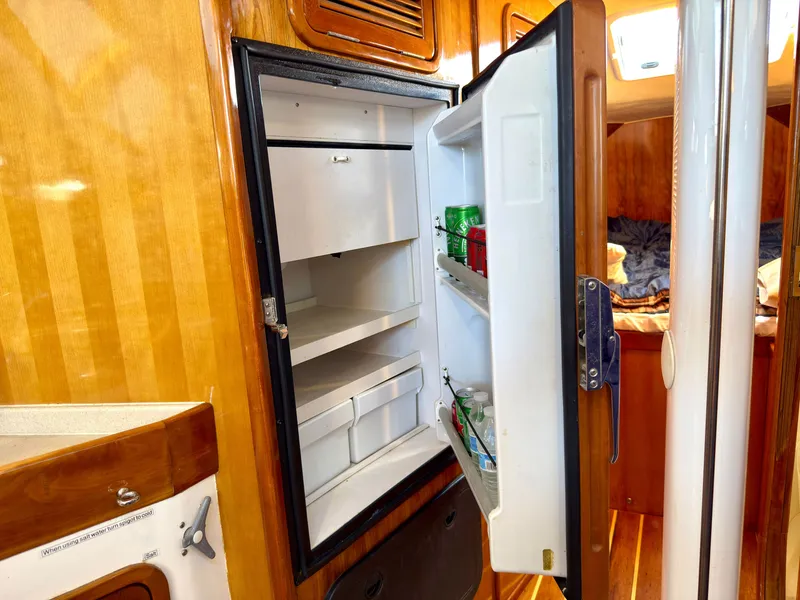 Slide: The Image of Custom Fast Yachts 42 2002 - 42