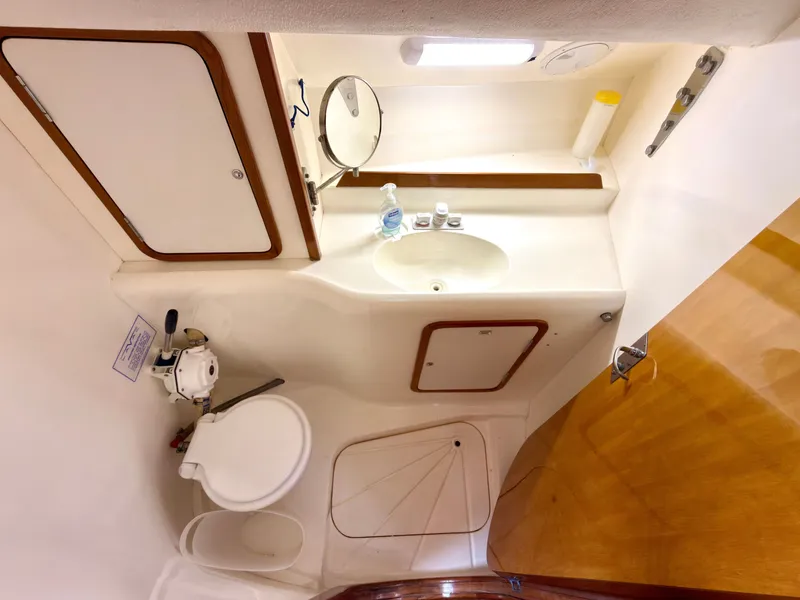 Slide: The Image of Custom Fast Yachts 42 2002 - 58