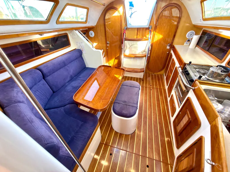 Slide: The Image of Custom Fast Yachts 42 2002 - 59