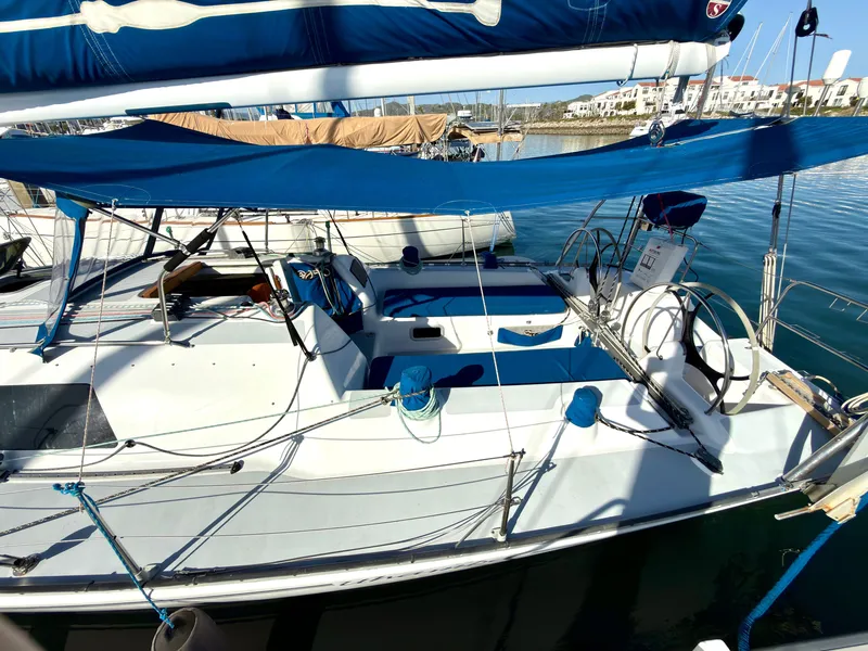 Slide: The Image of Custom Fast Yachts 42 2002 - 8