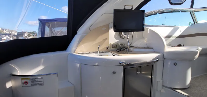 Slide: The Image of Interior of a 2012 Formula 37 Performance Cruiser yacht. - 14