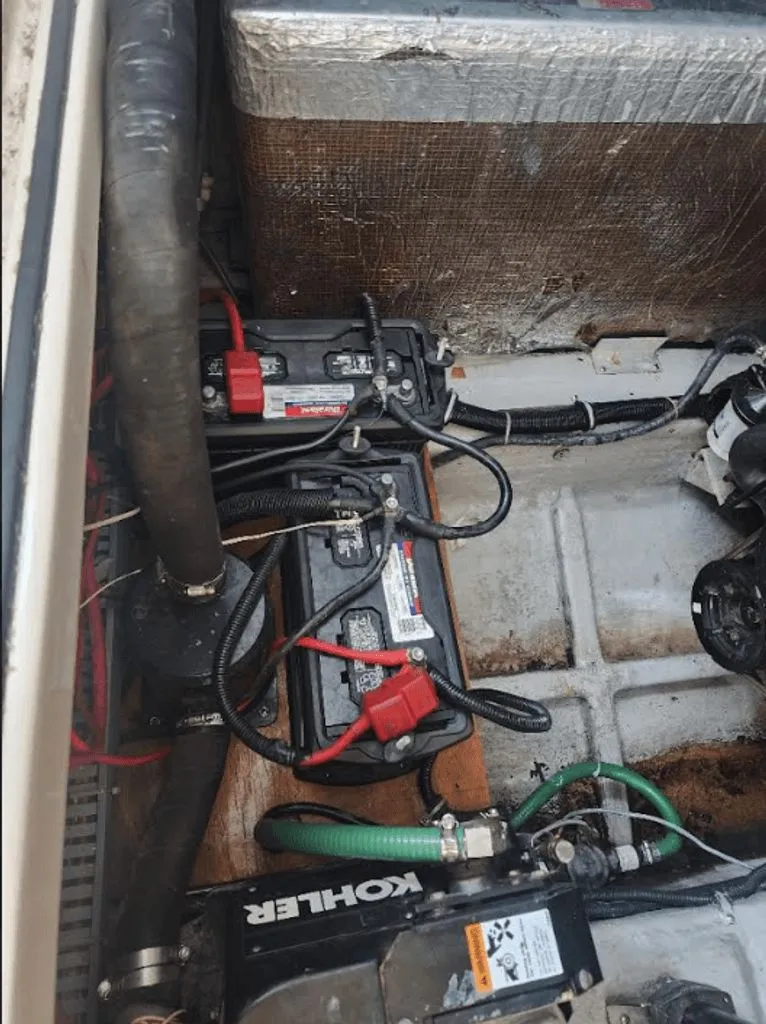 Slide: The Image of Regal Commodore 322 1995 - 14