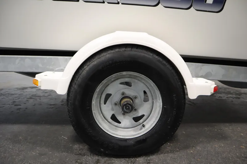 Slide: The Image of Trailer wheel of 2001 Sea-Doo Challenger 1800 boat, close-up view. - 35