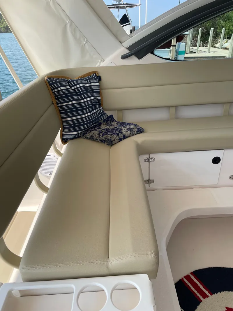 Slide: The Image of Tiara 42 Open 2004 - 11