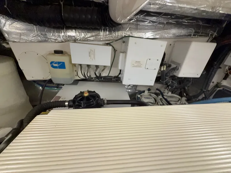 Slide: The Image of Engine room of 2004 Tiara Yachts 42 Open. - 34
