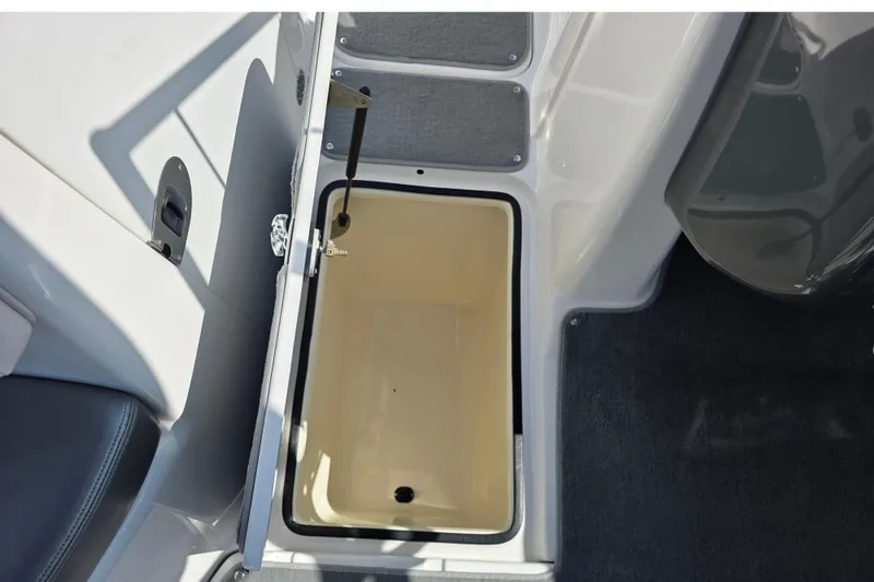 Slide: The Image of Yamaha AR210 2009 - 17