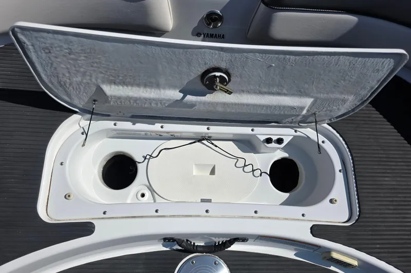 Slide: The Image of Yamaha AR210 2009 - 9