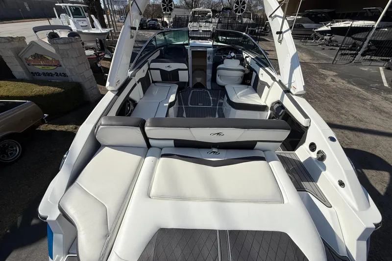 Slide: The Image of 2018 Monterey 278 SSC boat interior with luxurious seating and modern design. - 6