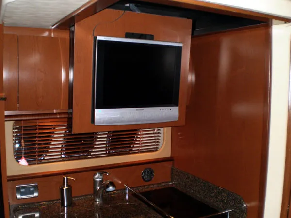 Slide: The Image of Sea Ray 380 DA HARDTOP SUNDANCER 2007 - 11