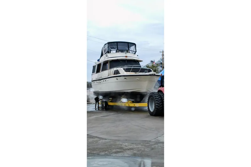 Slide: The Image of 1990 Jefferson 52 Marquessa yacht on trailer, ready for transport. - 76