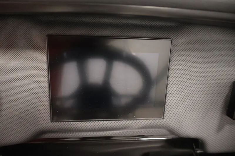 Slide: The Image of Dashboard screen of 2026 Yamaha Boats SX195, featuring a sleek, modern design. - 25