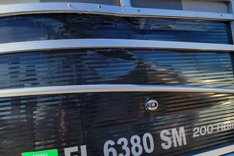 Slide: The Image of 2020 Crestliner 200 Rally DX CS boat with registration number FL 6380 SM. - 9