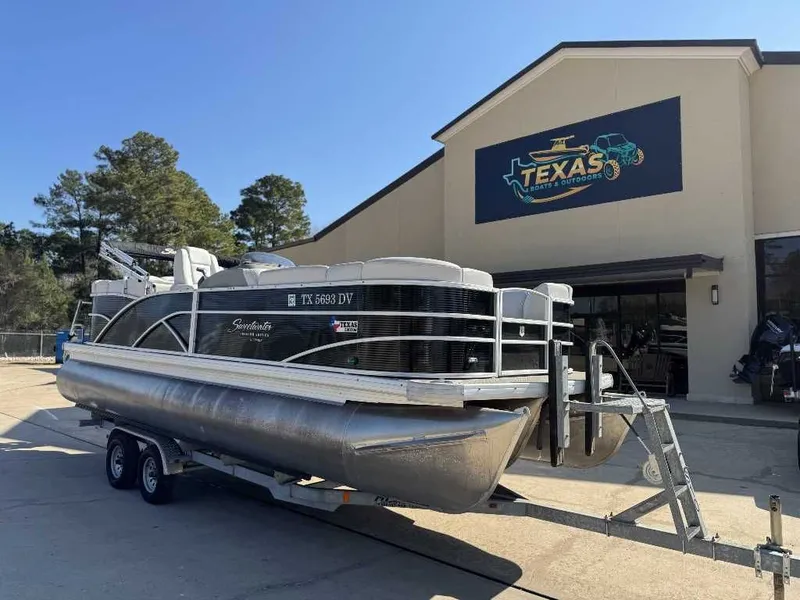 Slide: The Image of Godfrey SW 220 Premium 2016 - 20