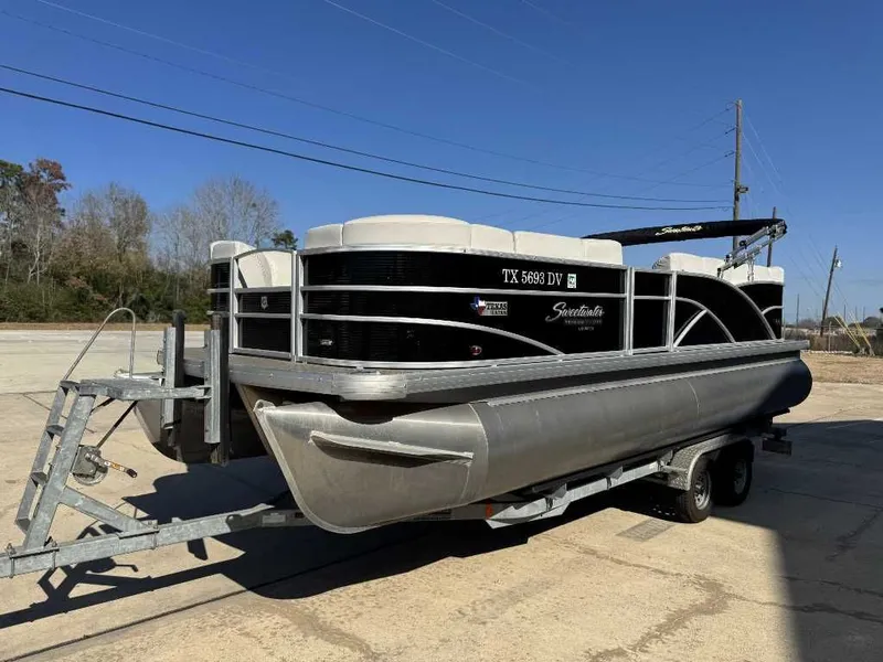 Slide: The Image of Godfrey SW 220 Premium 2016 - 5