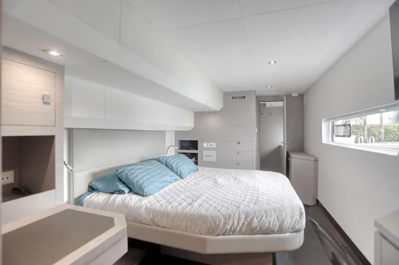 Slide: The Image of Luxurious bedroom interior of 2022 Fountaine Pajot MY6 yacht with modern design. - 35