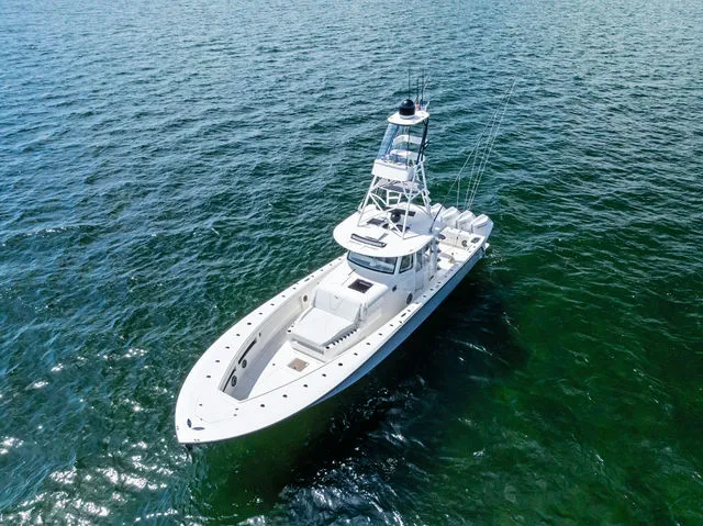 Slide: The Image of SeaVee 420Z 2023 - 32