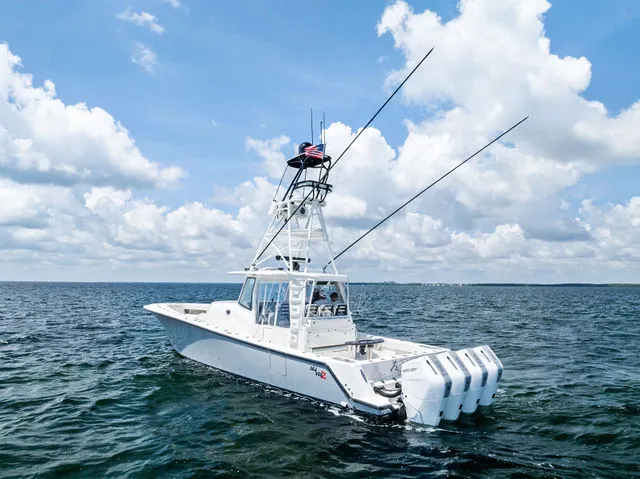 Slide: The Image of SeaVee 420Z 2023 - 39