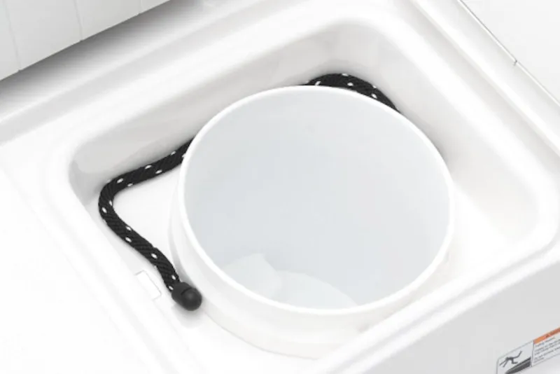 Slide: The Image of Yamaha Boats 2026 195 FSH Sport, white compartment with black rope detail. - 6