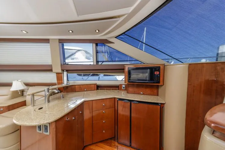 Slide: The Image of 2008 Meridian 391 Sedan Bridge - Image 35 - 35