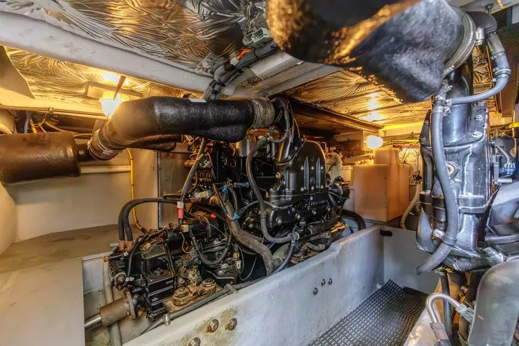 Slide: The Image of 2008 Meridian 391 Sedan Bridge - Image 53 - 53