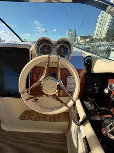 Slide: The Image of 2023 Chris-craft Launch 35 Gt - Image 16 - 16