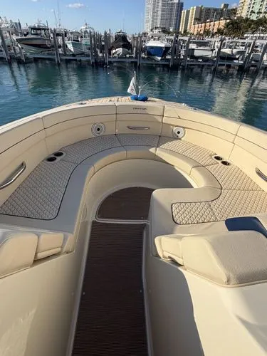 Slide: The Image of 2023 Chris-craft Launch 35 Gt - Image 19 - 19