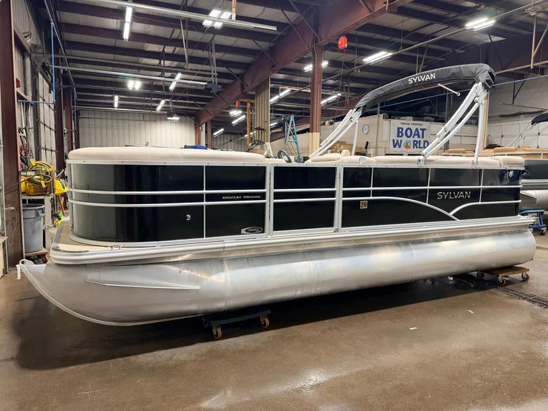 Slide: The Image of Sylvan Mirage 820 Cruise Special Edition Pontoon 2015 - 37