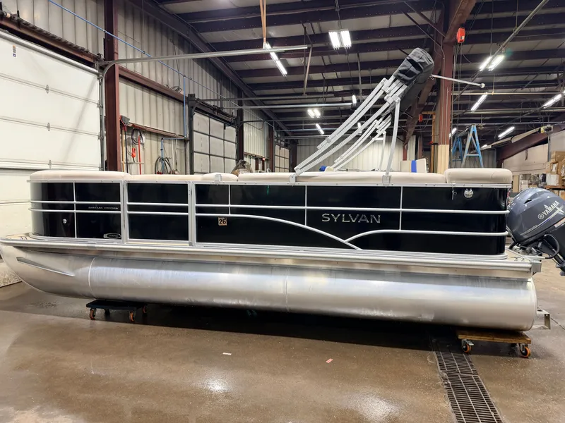 Slide: The Image of Sylvan Mirage 820 Cruise Special Edition Pontoon 2015 - 38