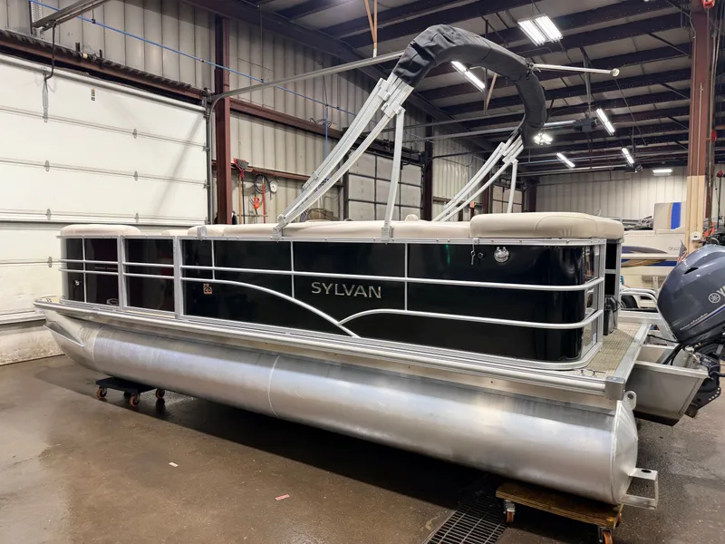 Slide: The Image of Sylvan Mirage 820 Cruise Special Edition Pontoon 2015 - 39