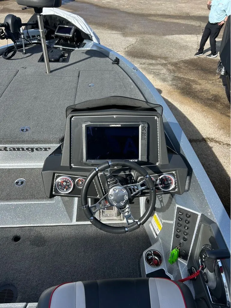 Slide: The Image of Ranger Z519 2020 - 6