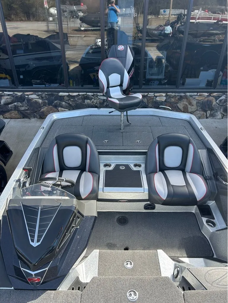 Slide: The Image of Ranger Z519 2020 - 9