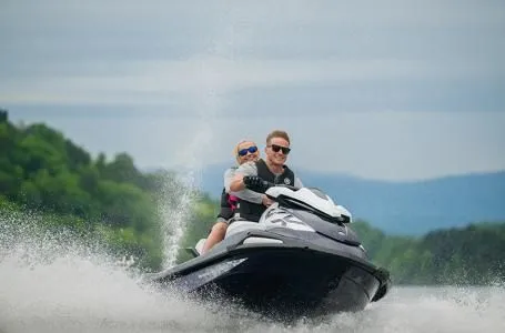 Slide: The Image of Yamaha VX CRUISER HO 2026 - 4