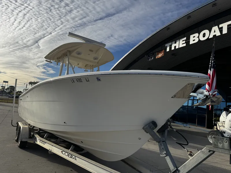 Slide: The Image of Cobia 277 Center Console 2017 - 12