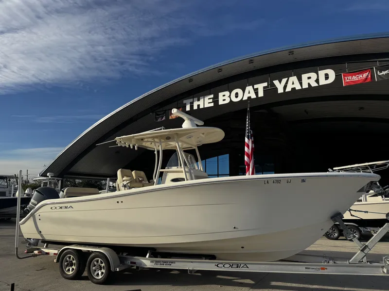 Slide: The Image of Cobia 277 Center Console 2017 - 9