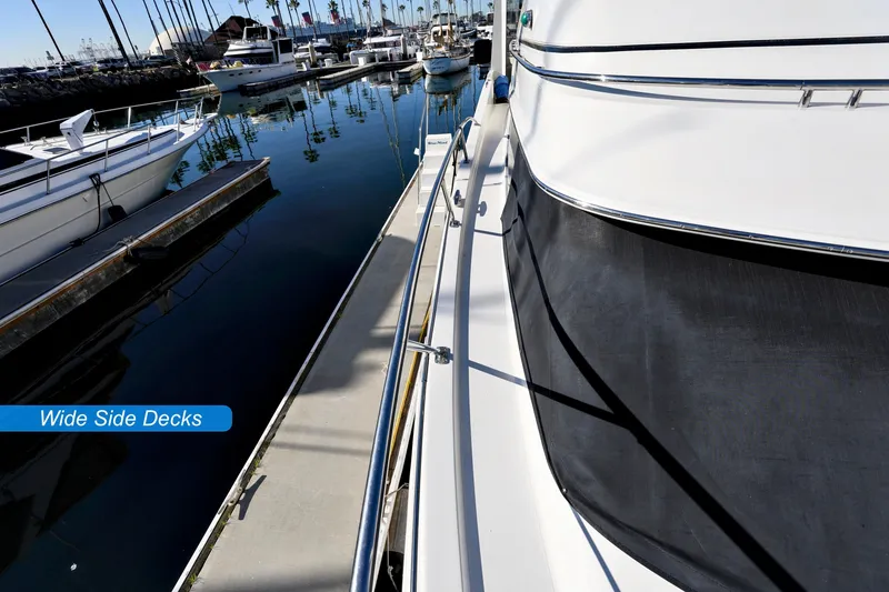 Slide: The Image of 2004 Carver 466 Motor Yacht with Maxwell Windlass on deck. - 5