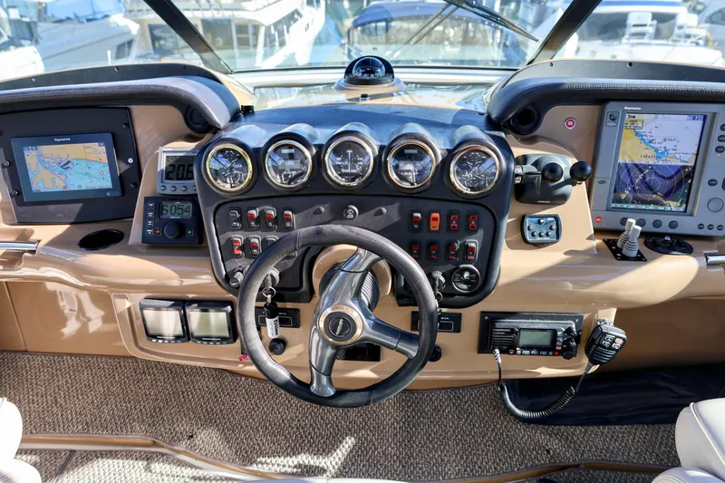 Slide: The Image of Helm of 2004 Carver 466 Motor Yacht with seating for three. - 9