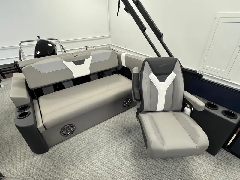 Slide: The Image of Evotti 521CS 2026 - 13