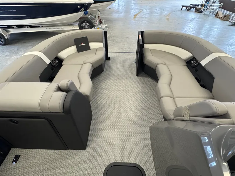 Slide: The Image of Evotti 521CS 2026 - 20