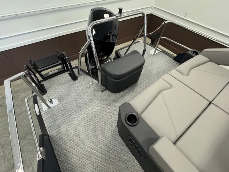 Slide: The Image of Evotti 521CS 2026 - 7