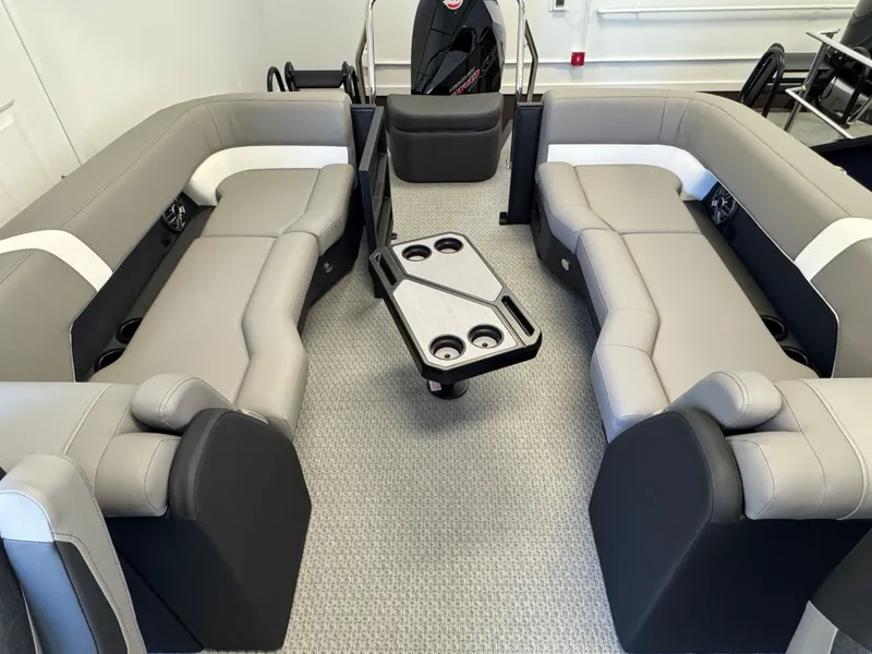 Slide: The Image of Evotti 523QL 2026 - 19