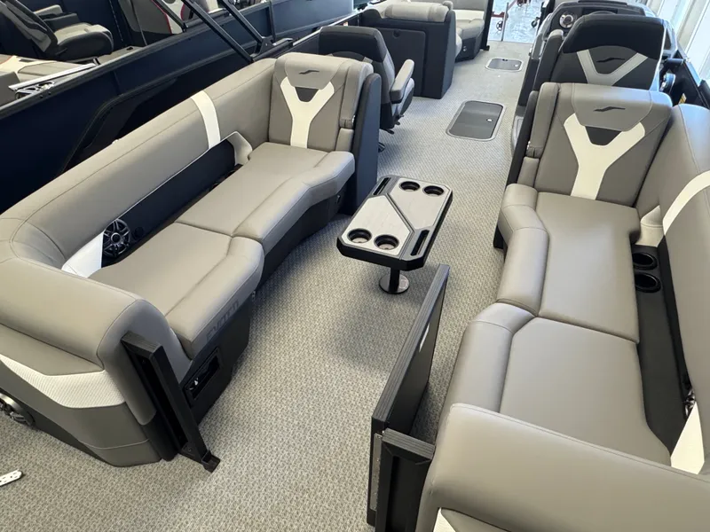 Slide: The Image of Evotti 523QL 2026 - 20