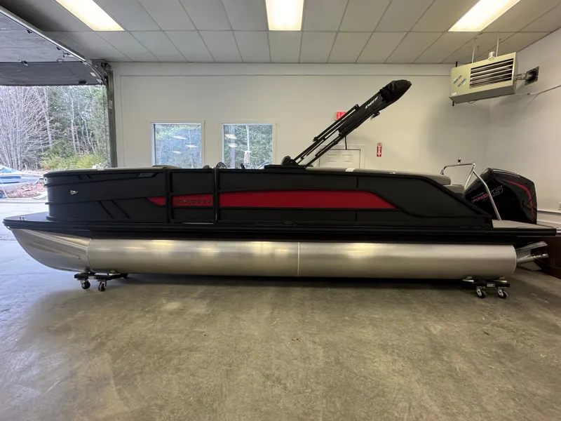 Slide: The Image of Evotti 523QL 2026 - 6