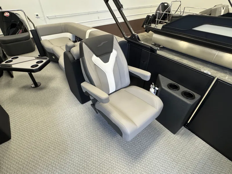 Slide: The Image of Evotti 723CS 2026 - 13