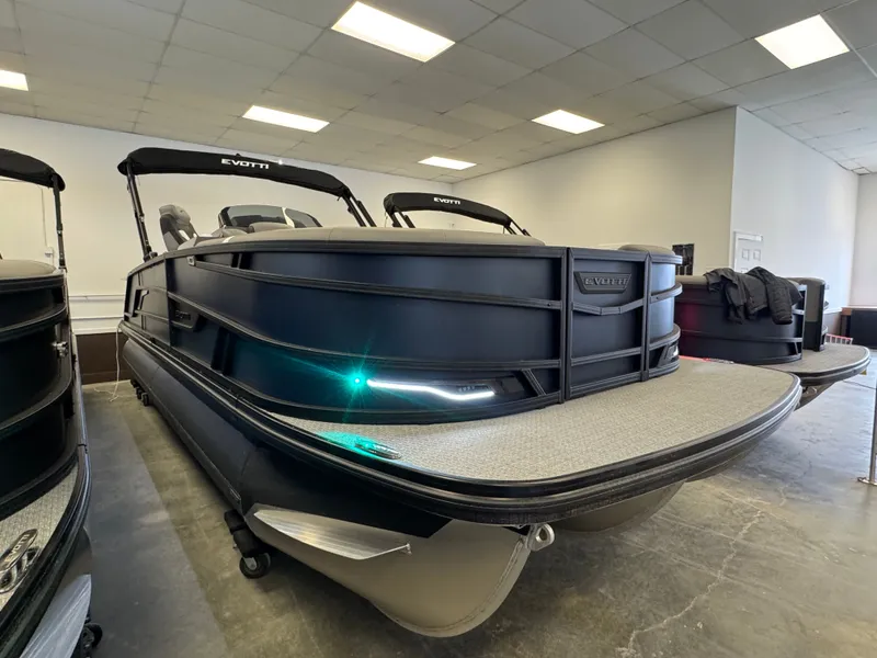 Slide: The Image of Evotti 723CS 2026 - 2