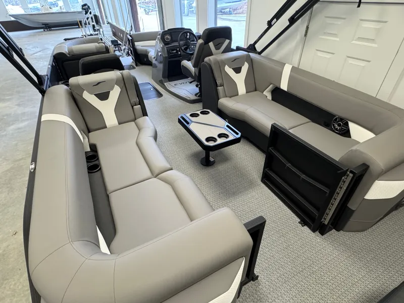 Slide: The Image of Evotti 723CS 2026 - 5