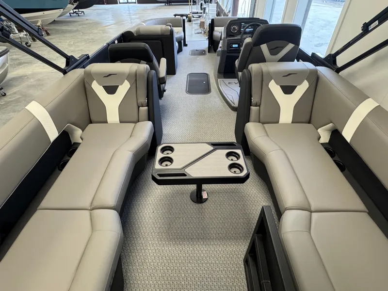 Slide: The Image of Evotti 723CS 2026 - 7