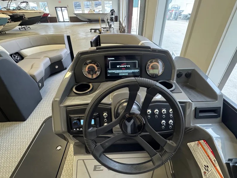 Slide: The Image of Evotti 723CS 2026 - 9